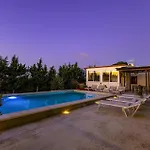 Villa Ardith By